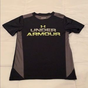 Under Armour T-shirt